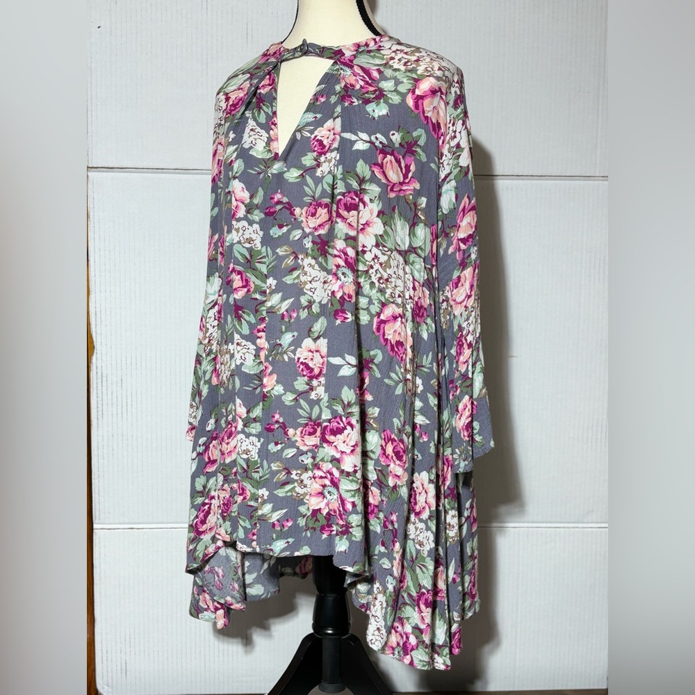 Umgee | Floral Oversized Dress Long Sleeve Gray Pink Small feminine bell…
